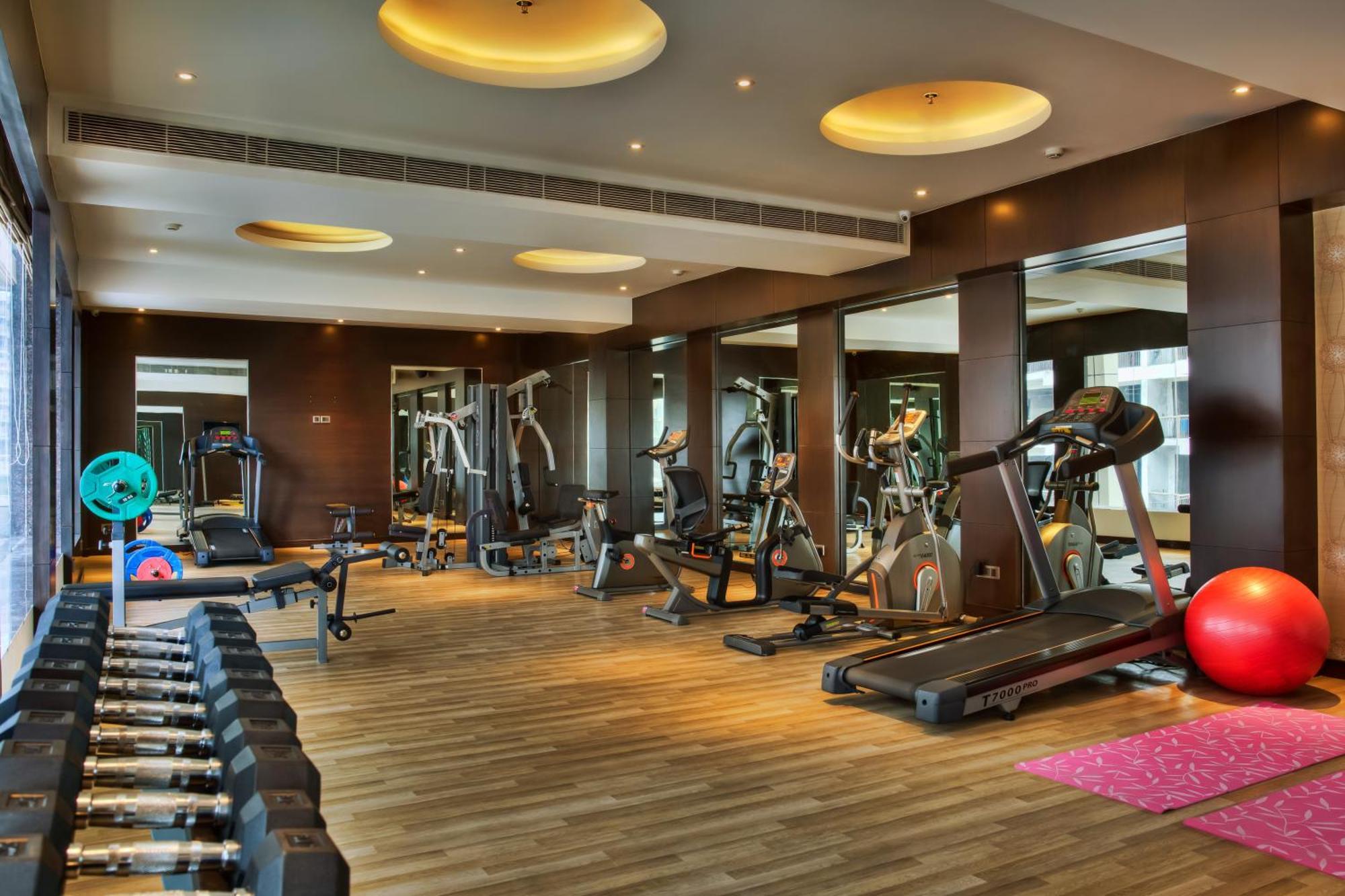 Golden Tulip Bhiwadi Hotel Eksteriør billede